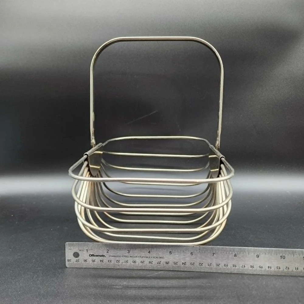 Unbranded‎ Vintage Wire Folding Fruit Basket Silver Chrome Metal Decor